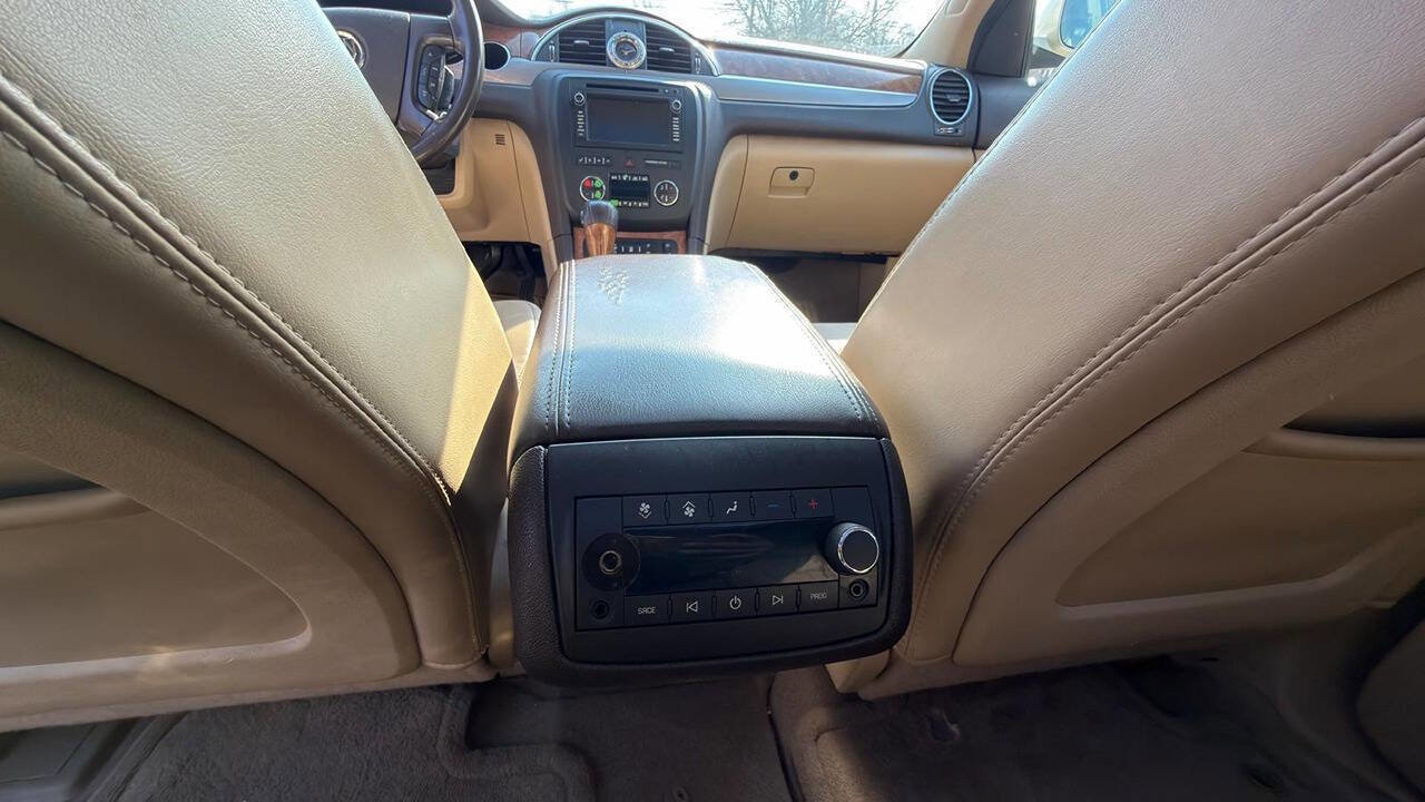 Used 2012 Buick Enclave Premium image 22