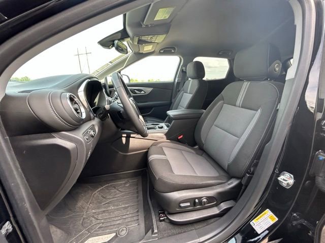 Used 2024 Chevrolet Blazer LT w/ Convenience Package FWD image 16