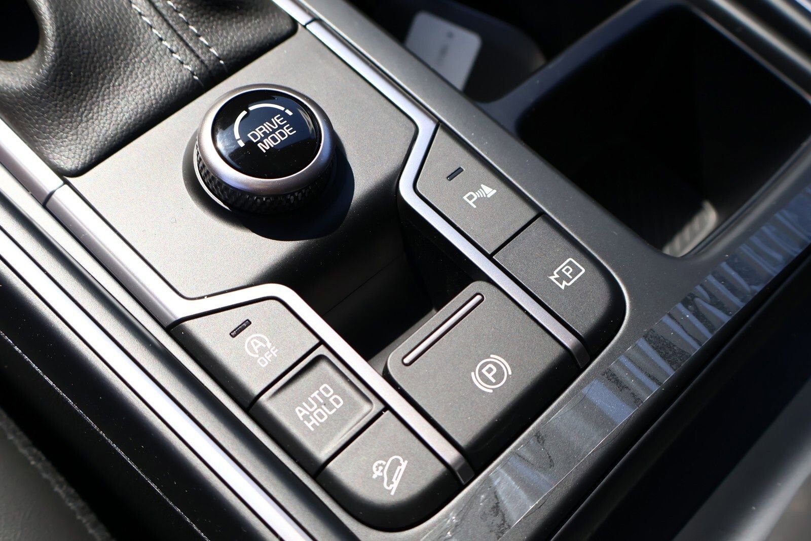 Used 2025 Kia Sorento S w/ Panoramic Sunroof Package image 11