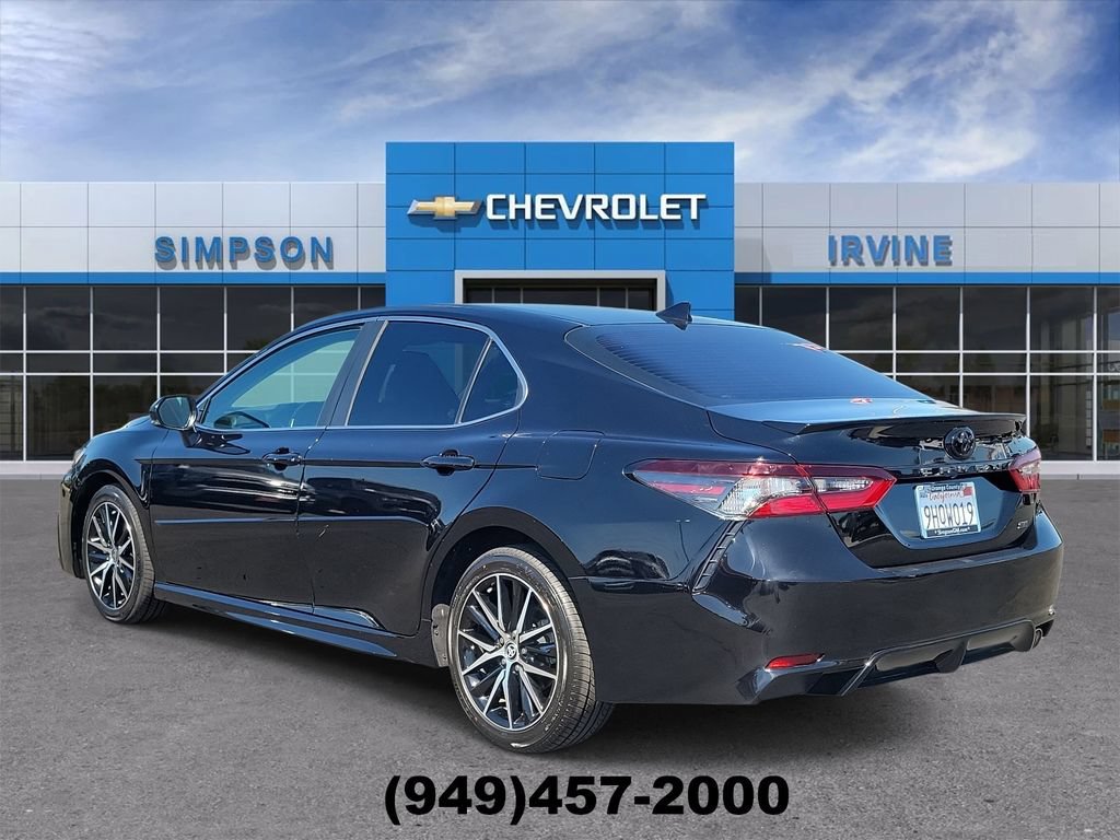 Used 2023 Toyota Camry SE FWD image 6