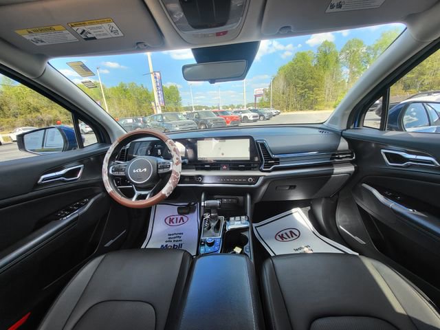 Used 2023 Kia Sportage EX image 14