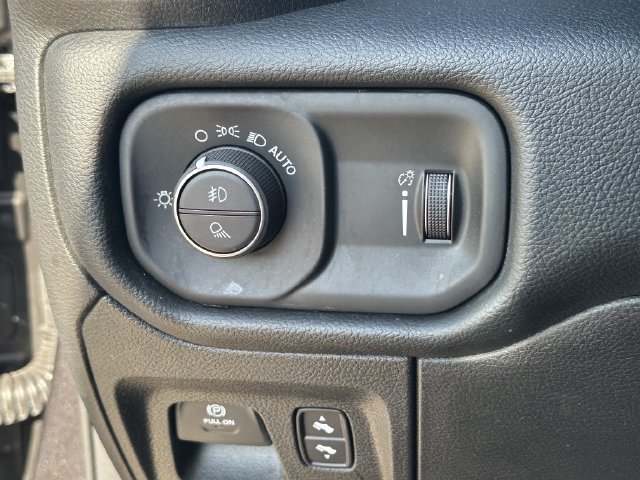 Used 2021 RAM 1500 Big Horn AWD/4WD image 24