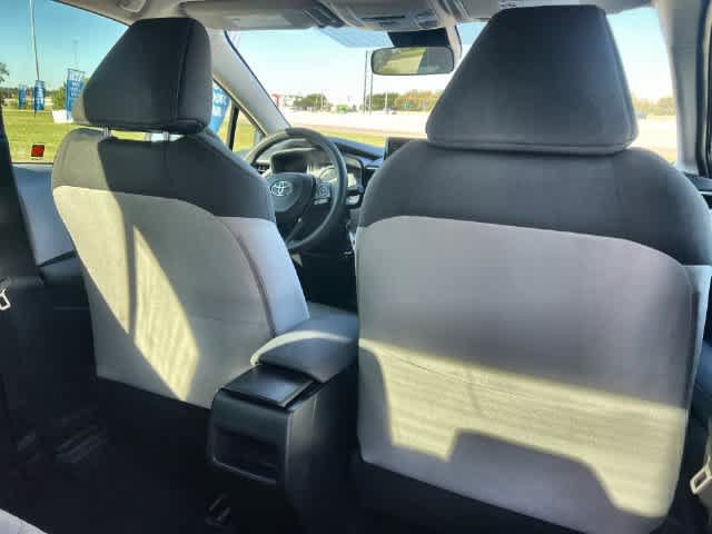 Used 2020 Toyota Corolla LE FWD image 13
