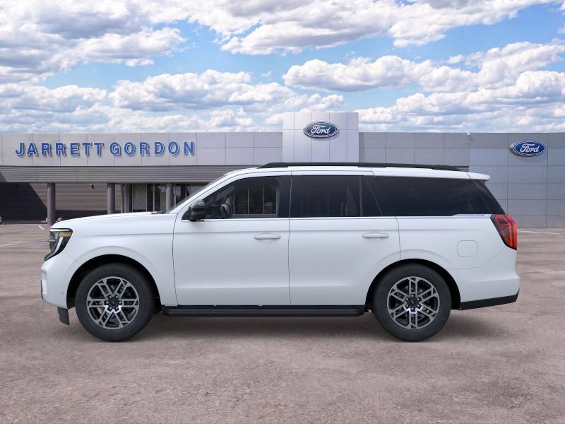 New 2026 Ford Expedition Active RWD image 3