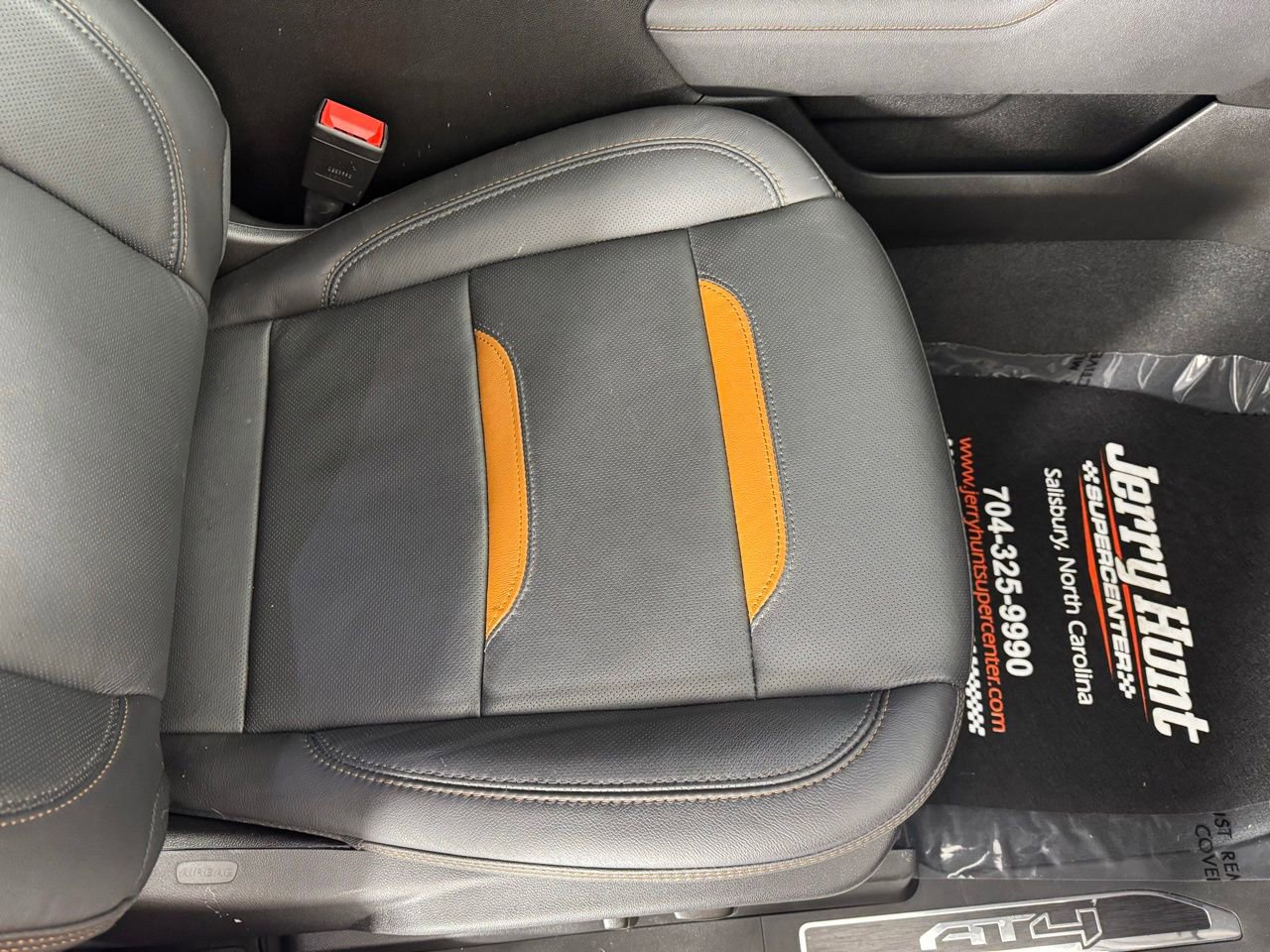 Used 2025 GMC Sierra 2500 AT4 w/ AT4 Premium Plus Package image 49