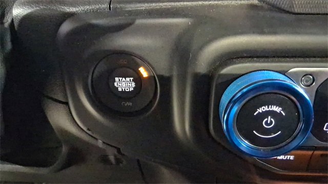 Used 2020 Jeep Wrangler Sport image 25