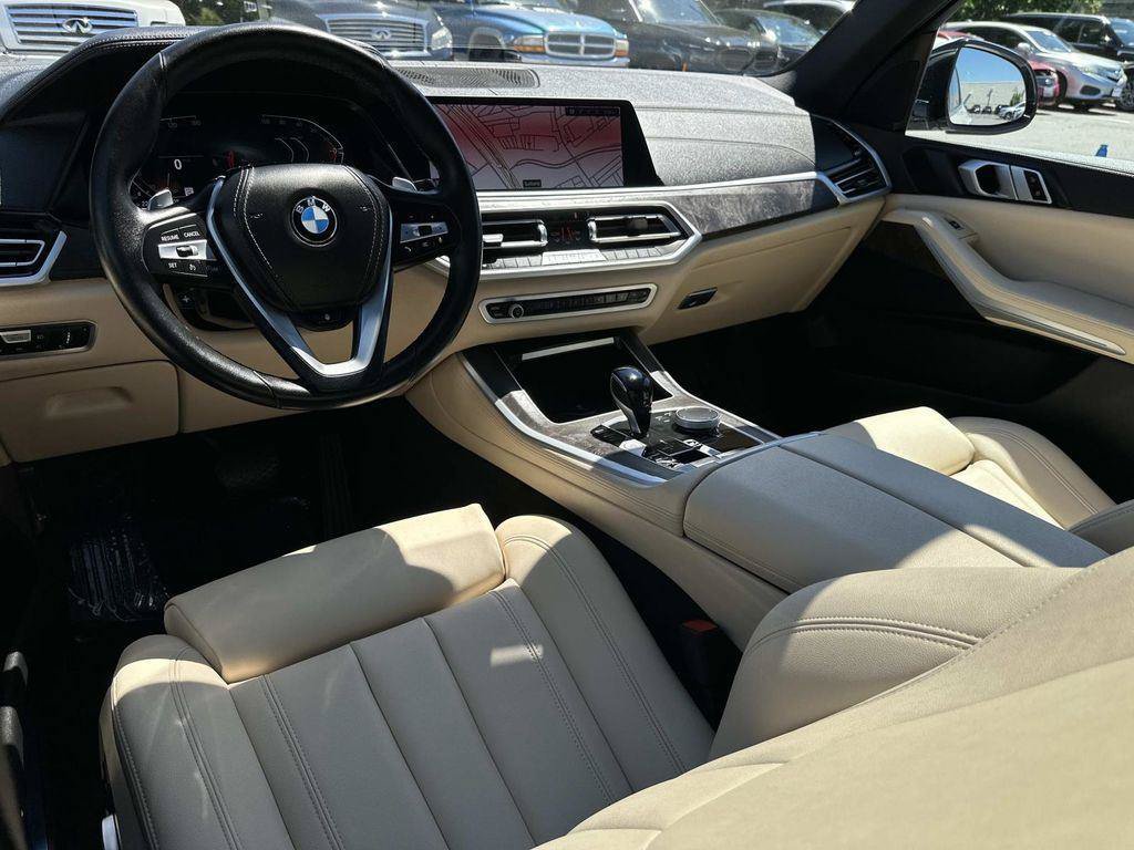 Used 2022 BMW X5 xDrive40i w/ Premium Package AWD/4WD image 12