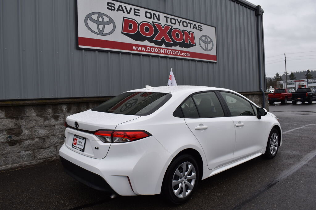 Certified 2026 Toyota Corolla LE image 5