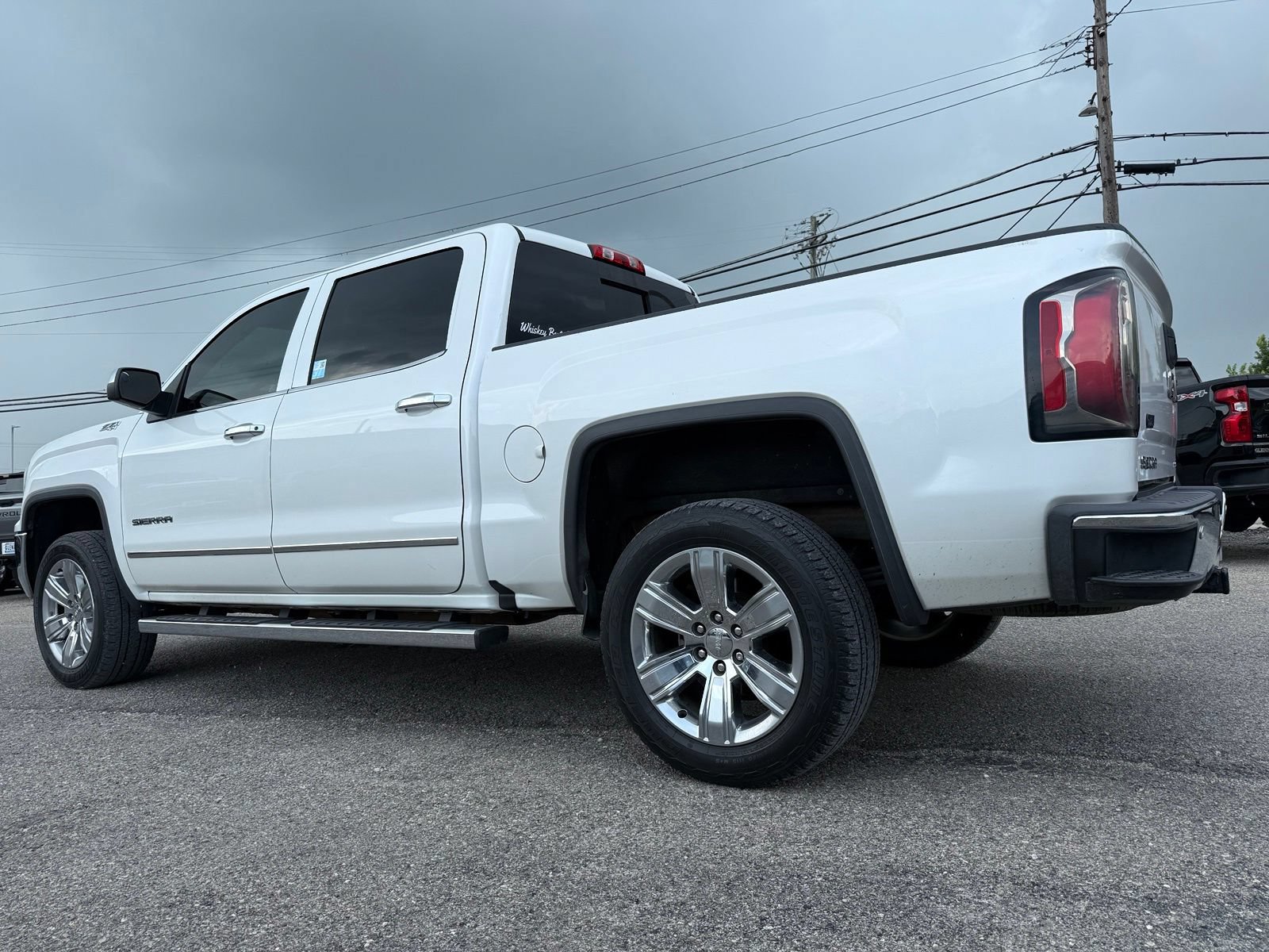 Used 2017 GMC Sierra 1500 SLT AWD/4WD image 4