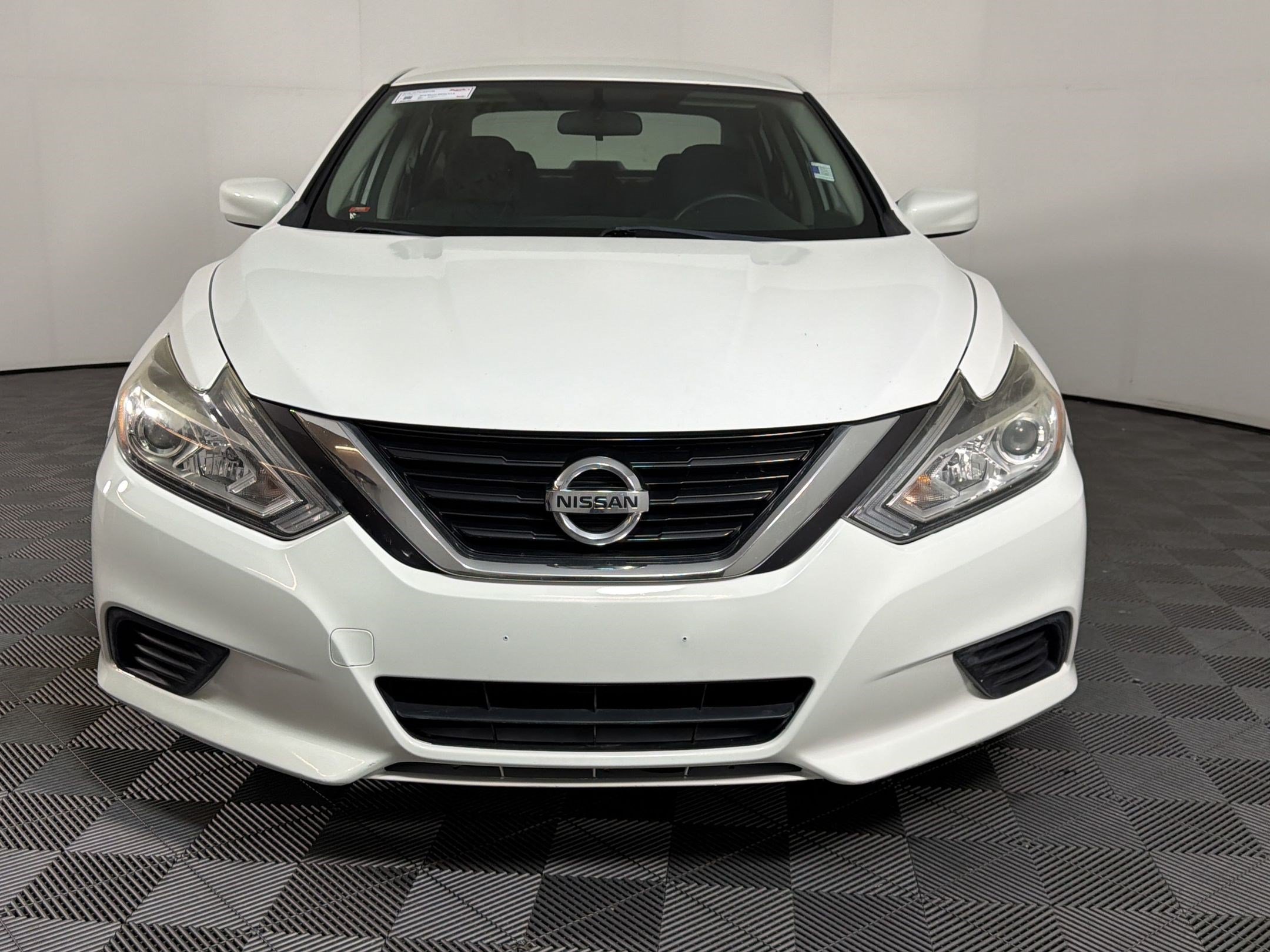 Used 2018 Nissan Altima 2.5 S FWD image 5