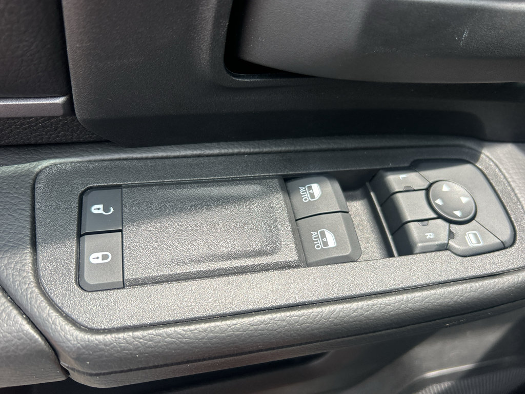 New 2025 RAM 2500 Tradesman AWD/4WD image 22