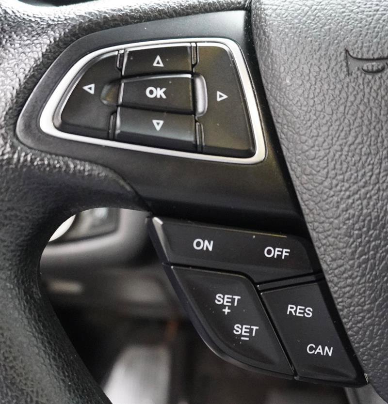 Used 2017 Ford Escape SE AWD/4WD image 14