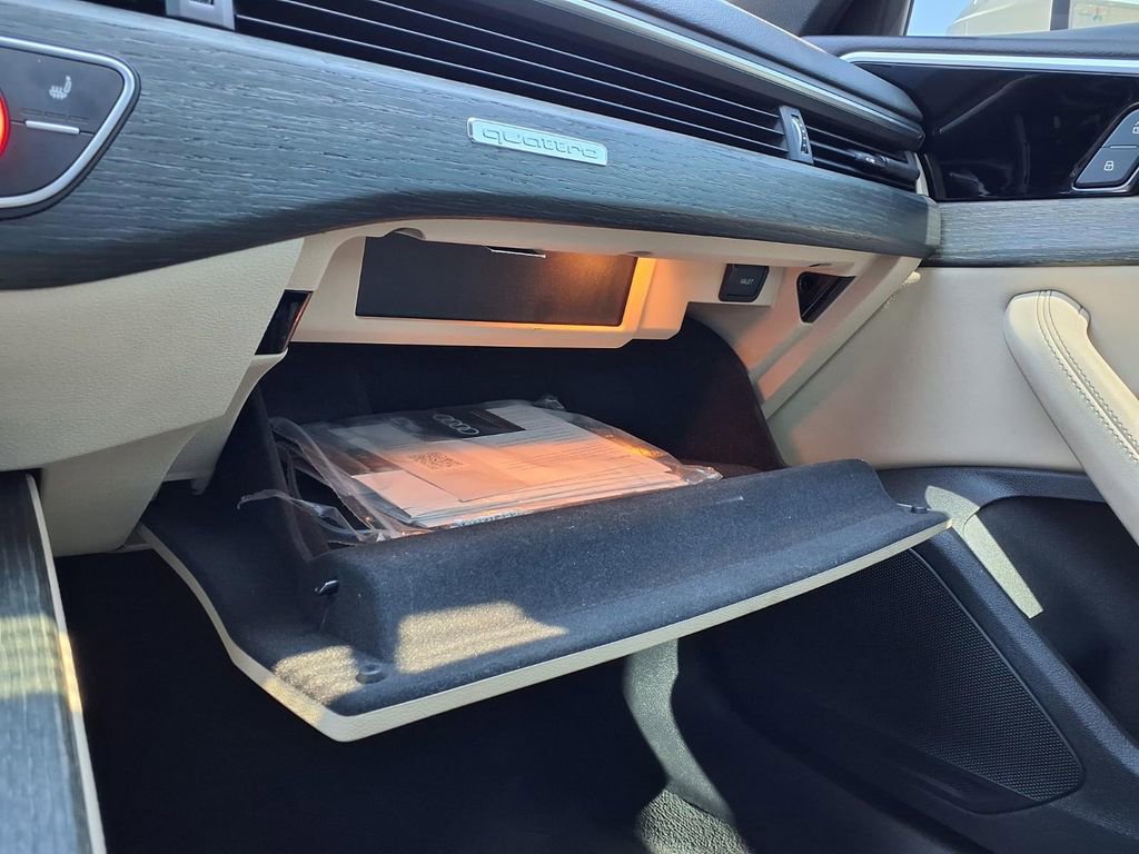 Used 2022 Audi A4 2.0T Premium Plus image 32