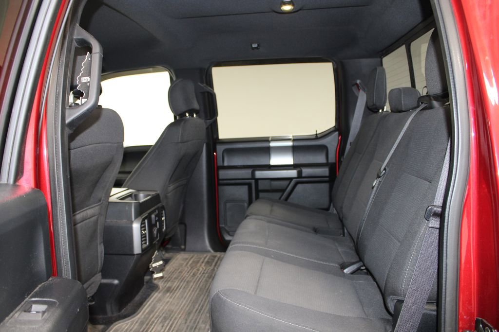 Used 2015 Ford F150 XLT w/ Equipment Group 302A Luxury image 22