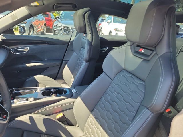 New 2026 Audi S e-tron GT Premium Plus AWD/4WD image 11