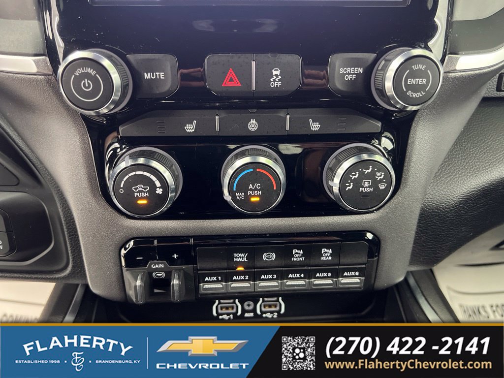 Used 2025 RAM 2500 Big Horn AWD/4WD image 32