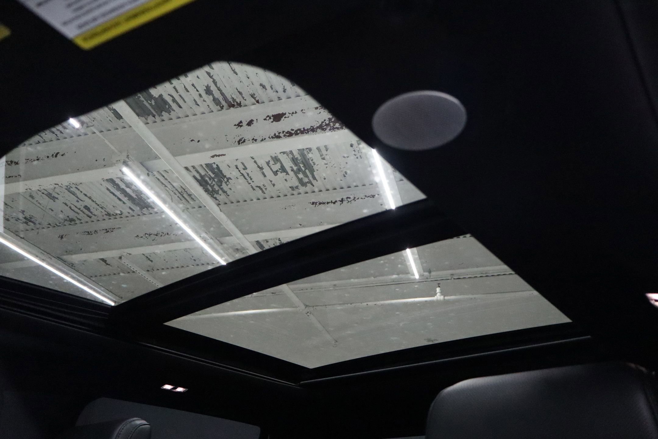 Certified 2022 Ford F150 Raptor w/ Equipment Group 801A High image 24