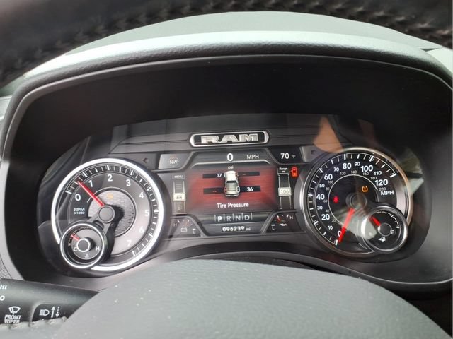 Used 2019 RAM 1500 Big Horn AWD/4WD image 23