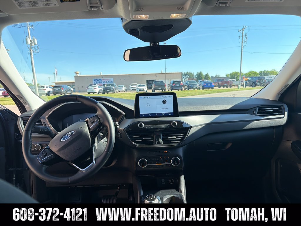 Used 2024 Ford Escape Active AWD/4WD image 12
