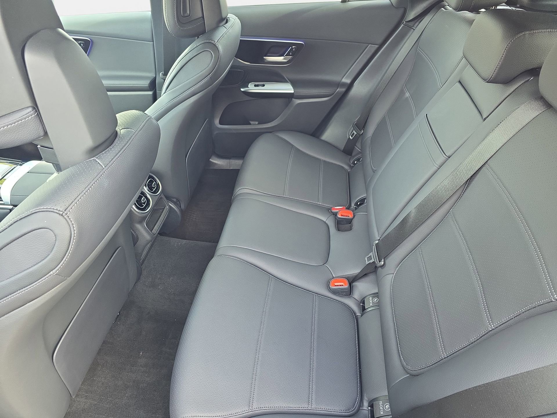 Certified 2025 Mercedes-Benz GLC 300 4MATIC image 14