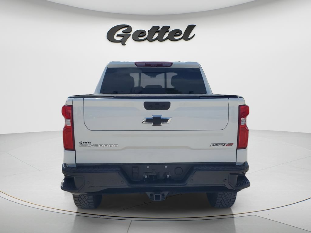 Used 2025 Chevrolet Silverado 1500 ZR2 w/ Technology Package AWD/4WD image 5