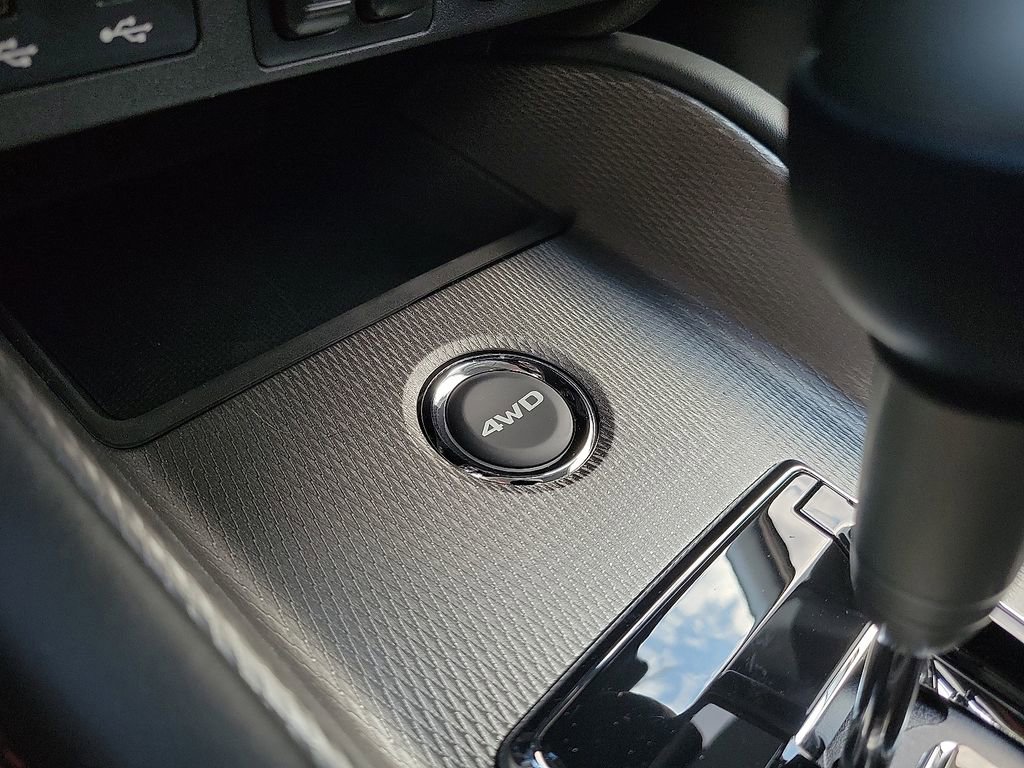 Used 2025 Mitsubishi Outlander Sport SE image 17