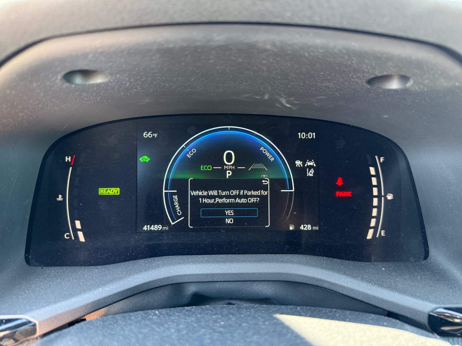Used 2025 Toyota Camry LE FWD image 11