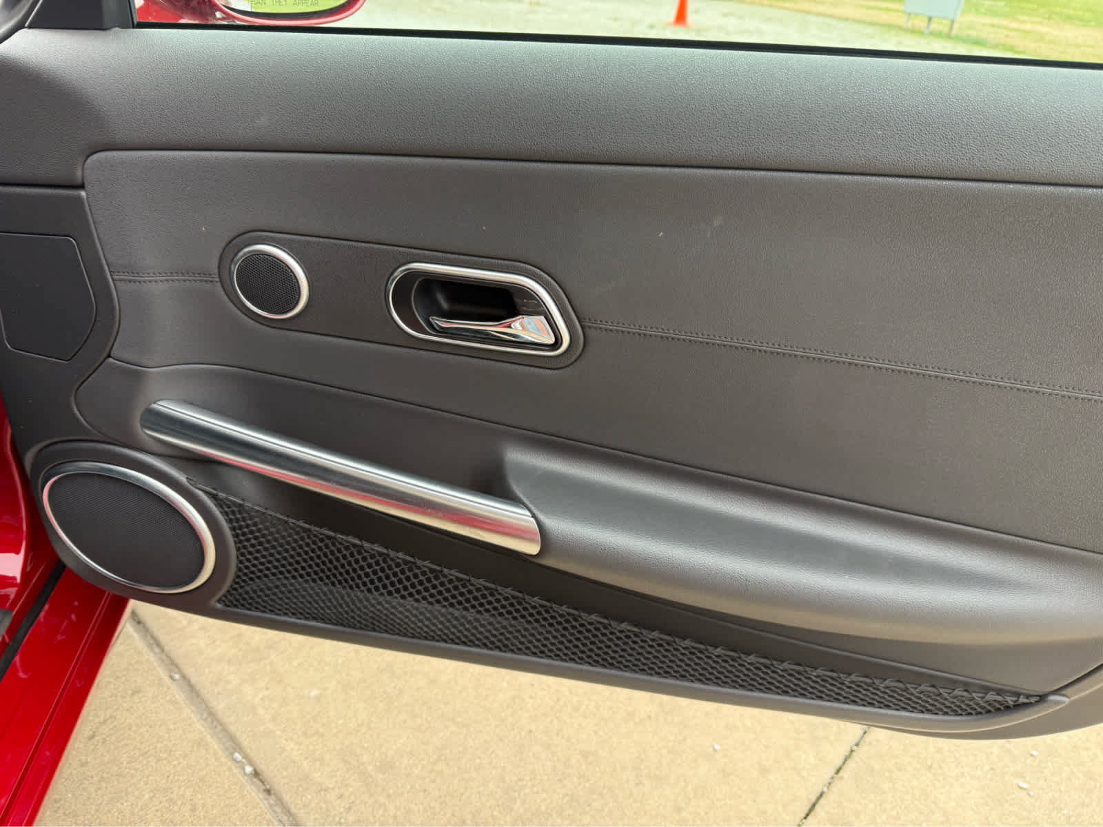 Used 2005 Chrysler Crossfire Limited RWD image 19