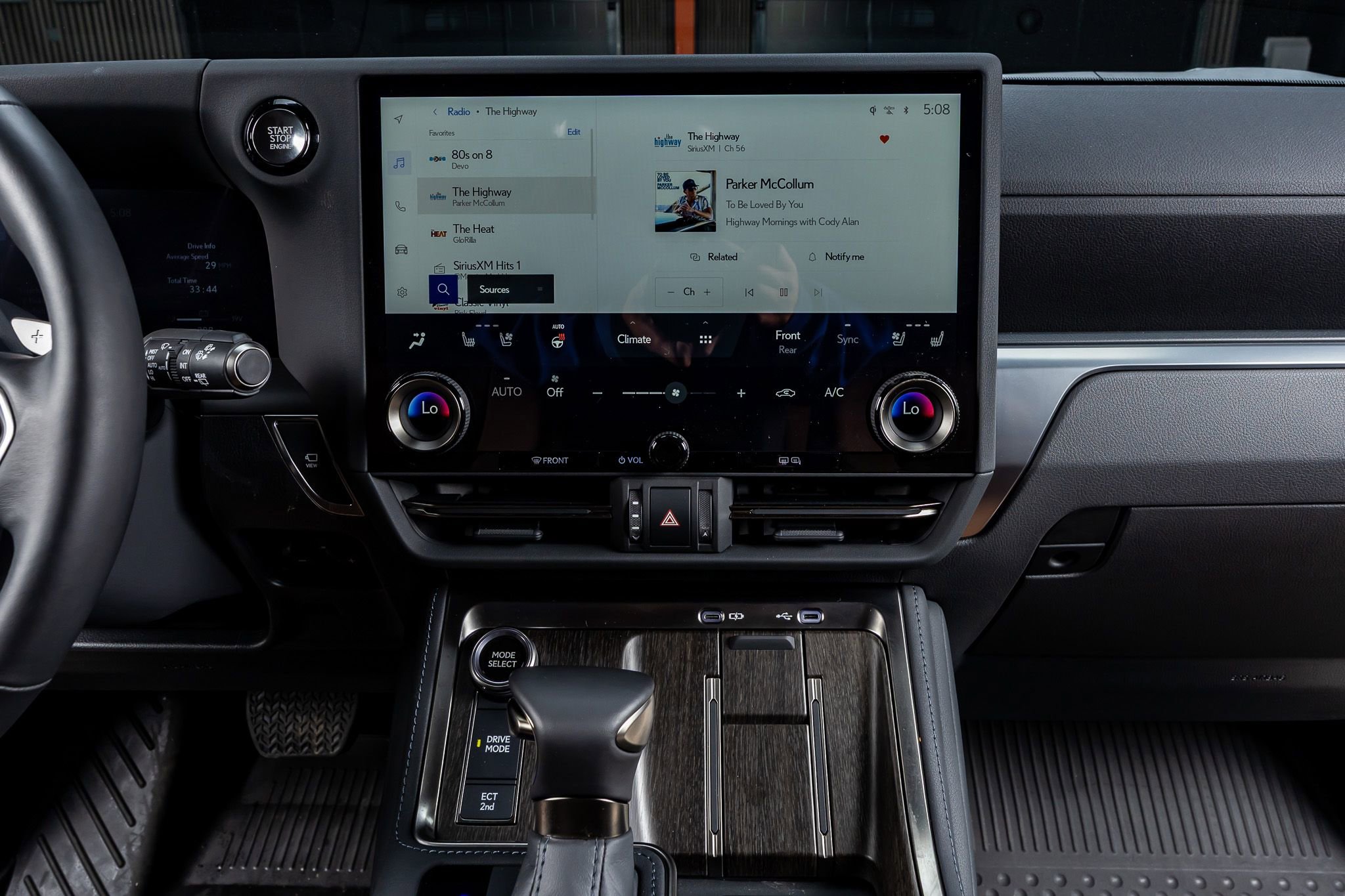 Used 2025 Lexus GX 550 image 24