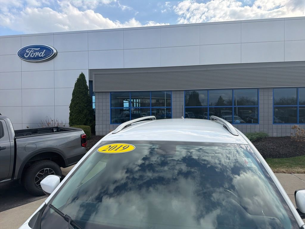 Used 2019 Jeep Cherokee Limited image 18