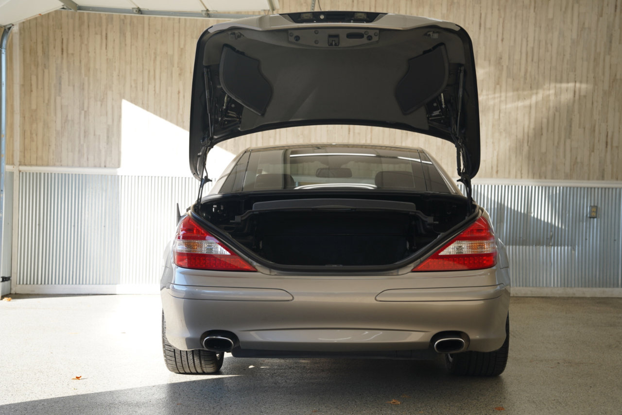 Used 2007 Mercedes-Benz SL 550 image 31