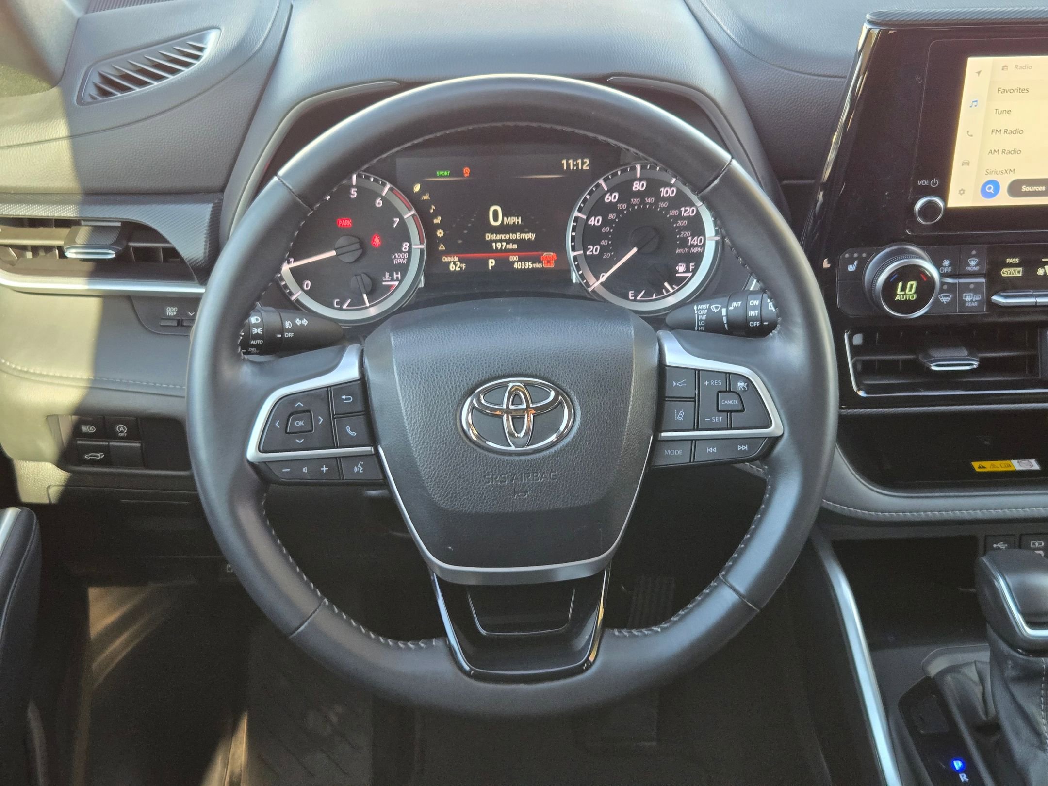 Used 2024 Toyota Highlander XSE image 22