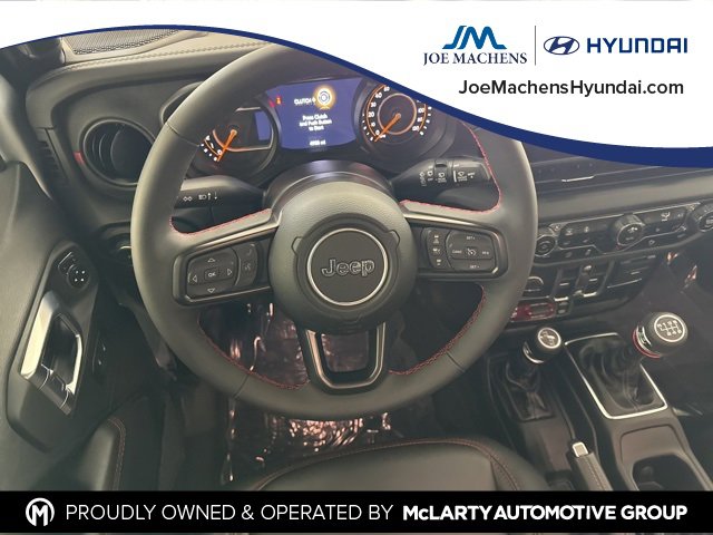 Used 2024 Jeep Wrangler Unlimited Rubicon image 27