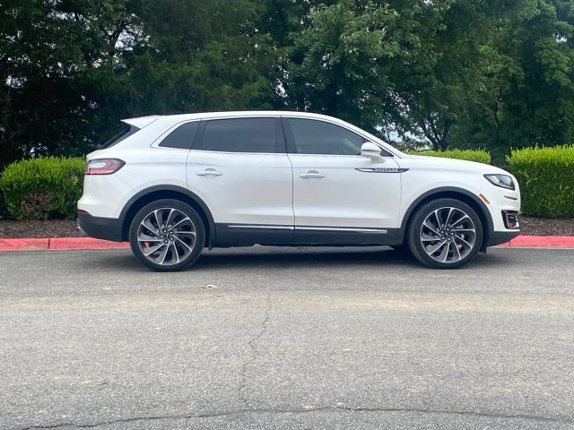 Used 2019 Lincoln Nautilus Reserve w/ Ultimate Package AWD/4WD image 2