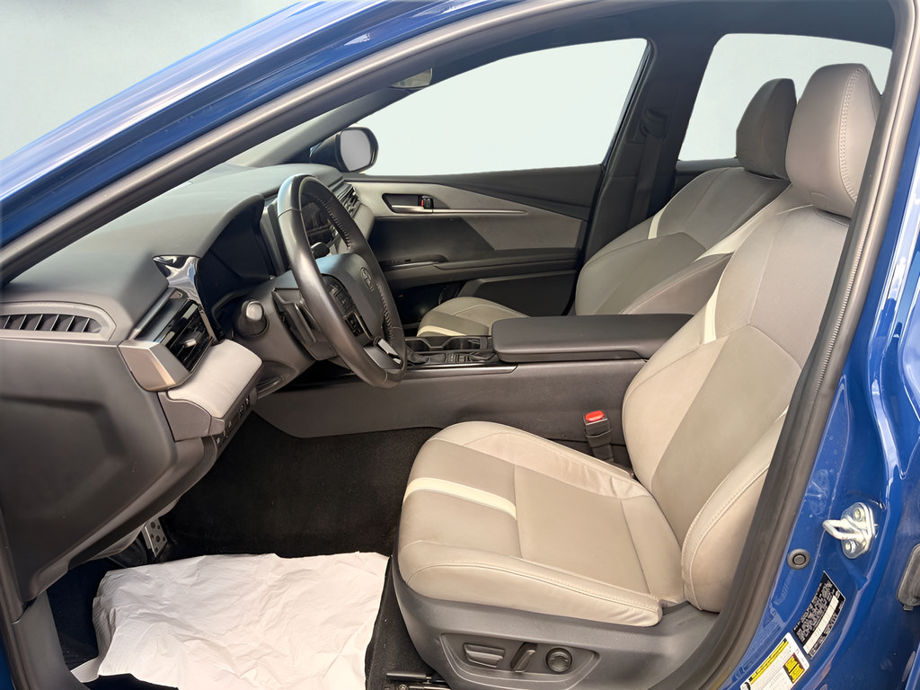 Used 2026 Toyota Camry SE FWD image 21