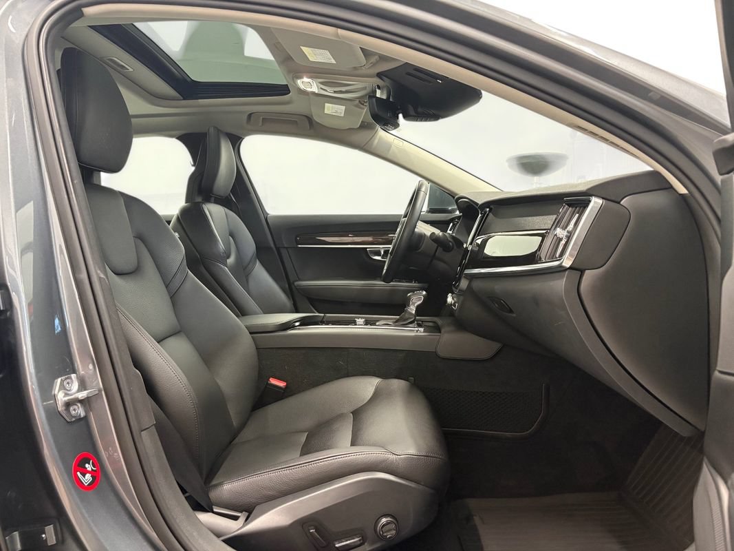 Used 2017 Volvo S90 T6 Momentum w/ Vision Package AWD/4WD image 14