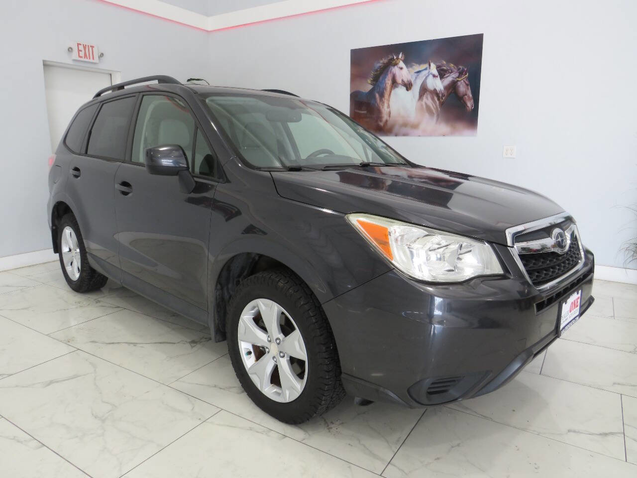 Used 2016 Subaru Forester 2.5i Premium w/ All-Weather Package image 2