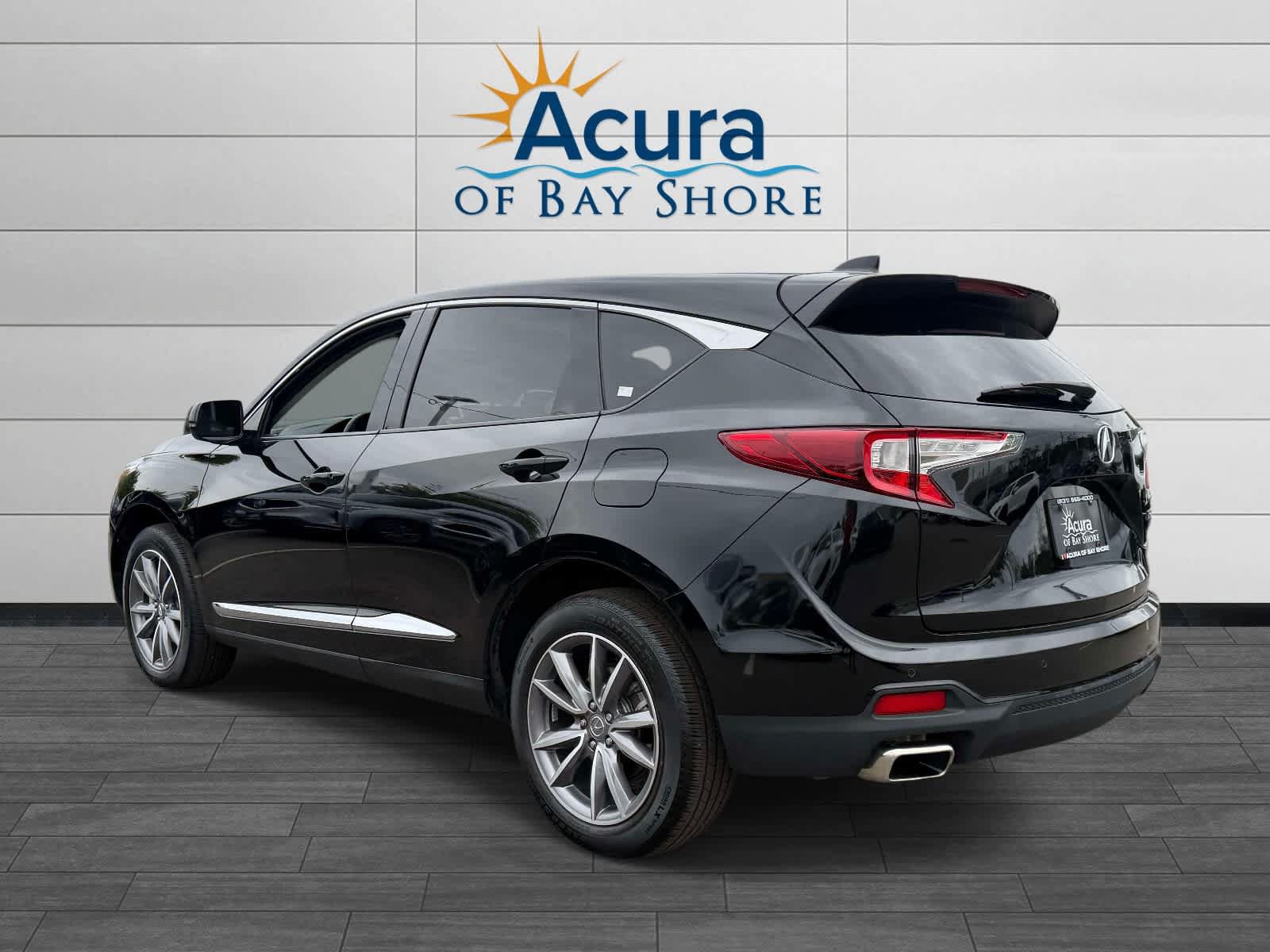 Used 2024 Acura RDX w/ Technology Package AWD/4WD image 6