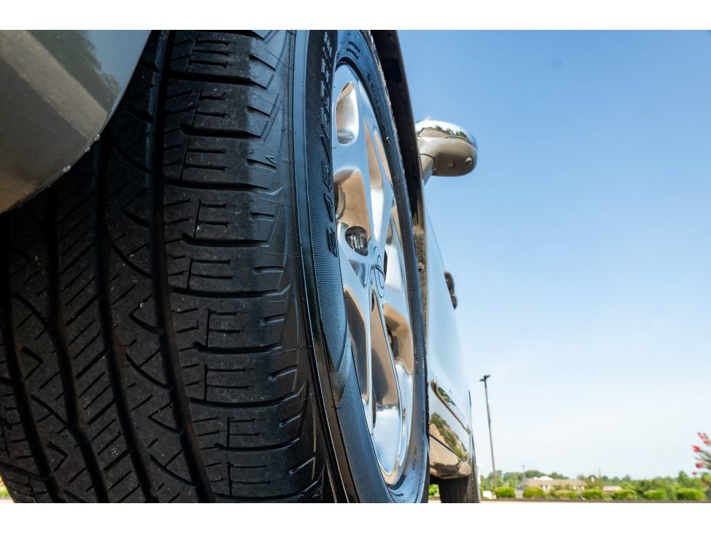 Used 2022 Chrysler Pacifica Limited FWD image 9