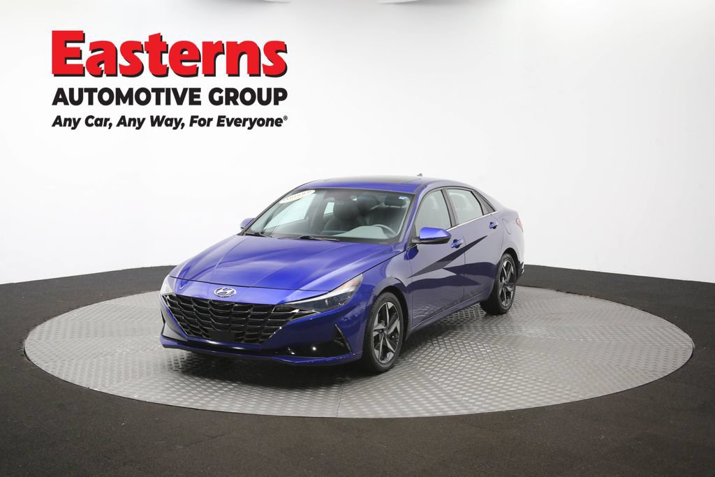 Used 2022 Hyundai Elantra SEL w/ Convenience + Premium Package FWD image 56