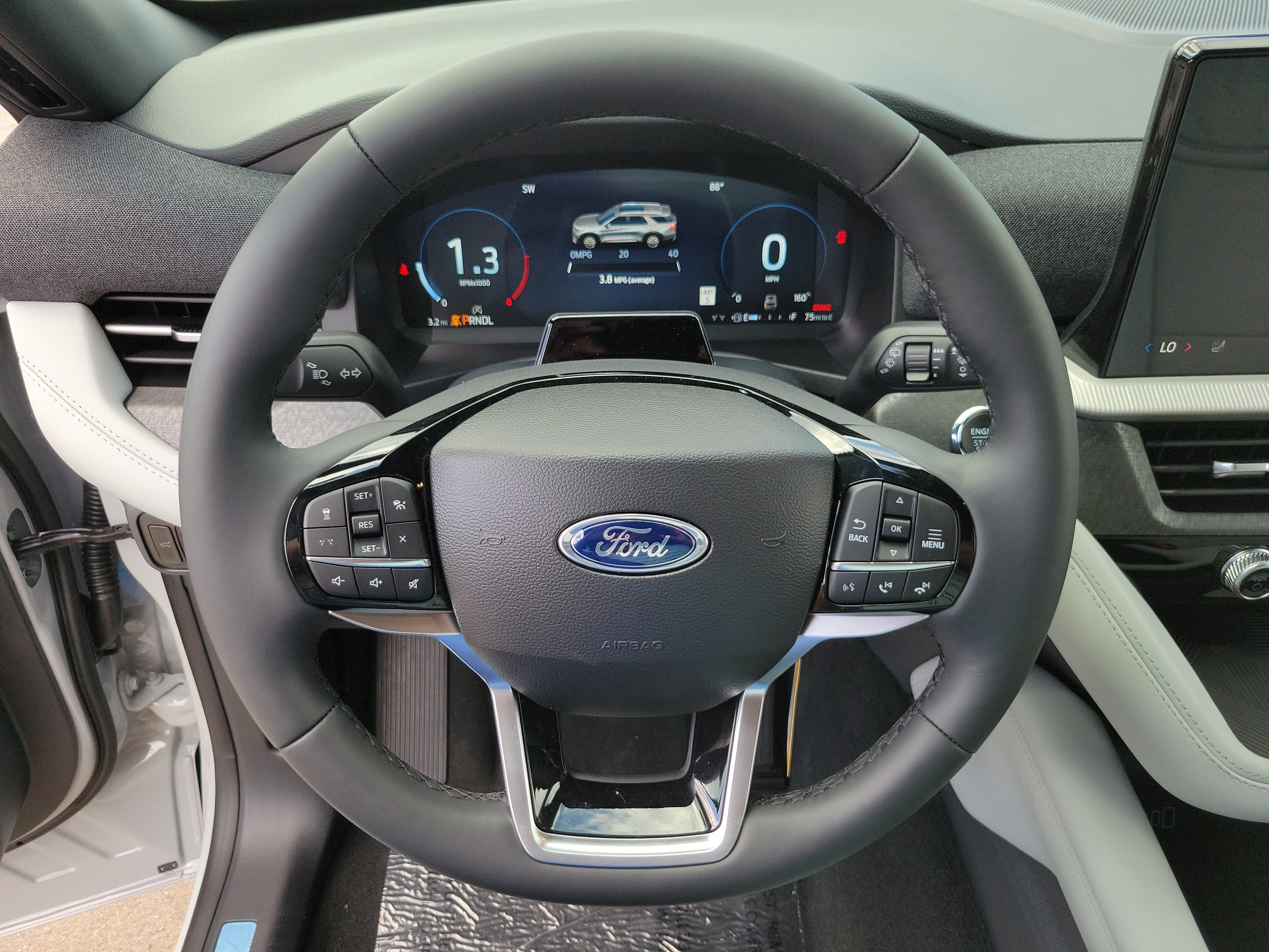 New 2027 Ford Explorer Platinum w/ LUX Leather Package AWD/4WD image 27