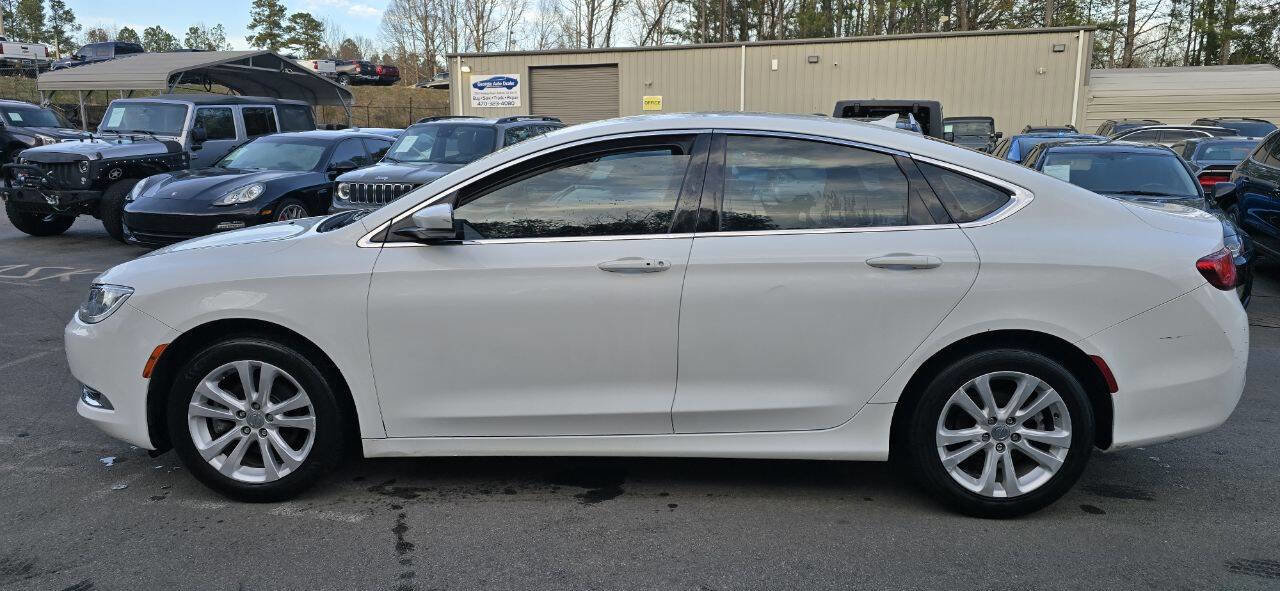 Used 2017 Chrysler 200 Limited Platinum w/ Comfort & Convenience Group image 9