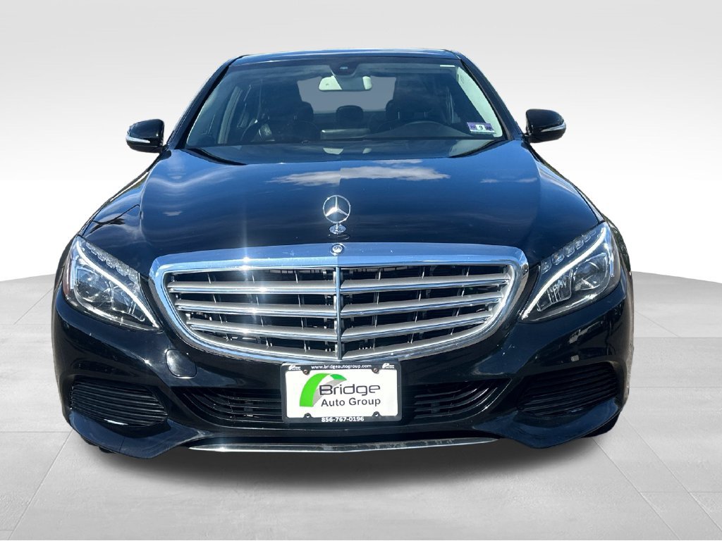Used 2015 Mercedes-Benz C 300 4MATIC Sedan image 2