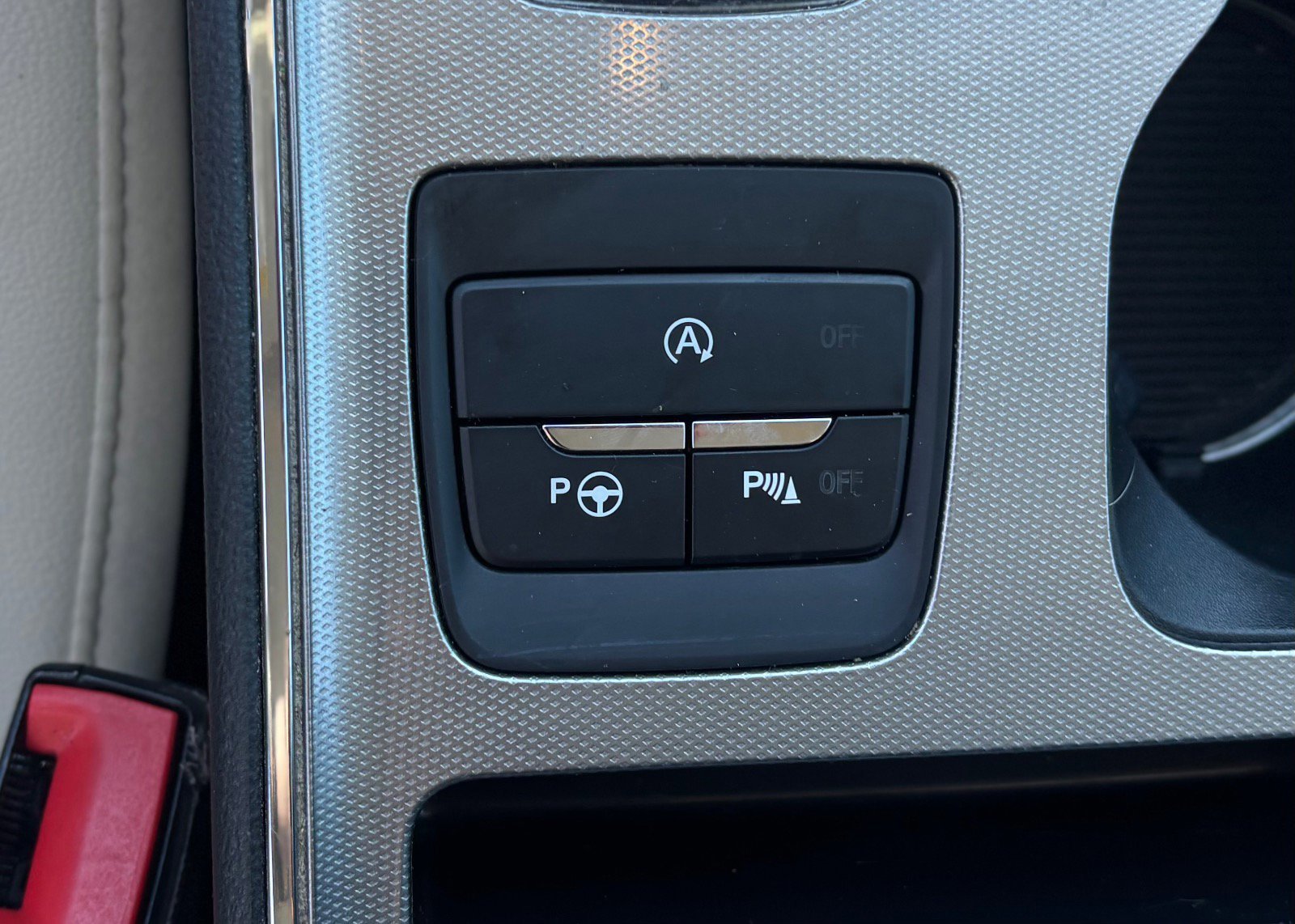 Certified 2022 Ford Edge Titanium w/ Equipment Group 301A image 50