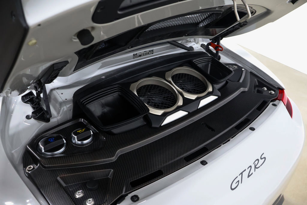 Used 2018 Porsche 911 GT2 RS w/ Weissach Package RWD image 46