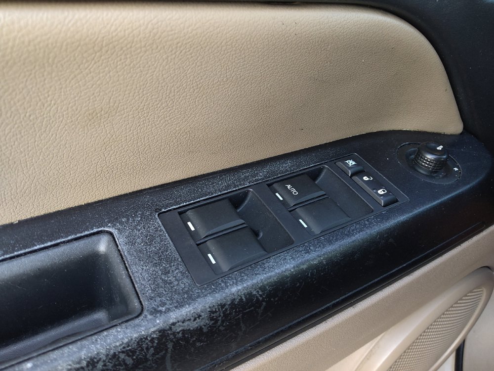 Used 2017 Jeep Patriot High Altitude FWD image 27