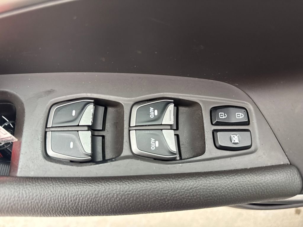 Used 2018 Hyundai Santa Fe SE w/ SE Ultimate Tech Package 03 image 15