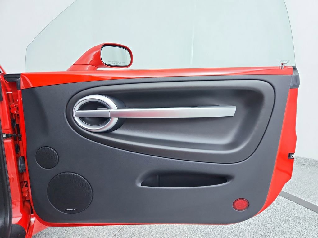 Used 2003 Chevrolet SSR w/ Preferred Equipment Group image 28