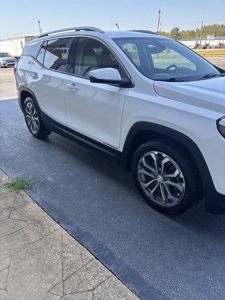 Used 2018 GMC Terrain SLT w/ Preferred Package FWD image 9