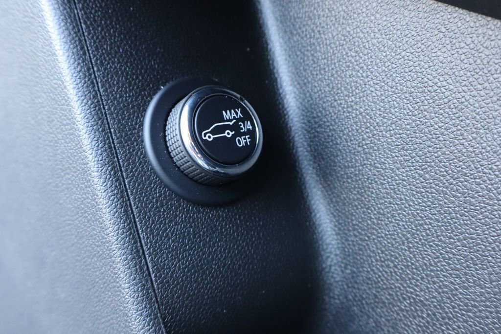 Used 2025 Cadillac XT6 Premium Luxury image 34